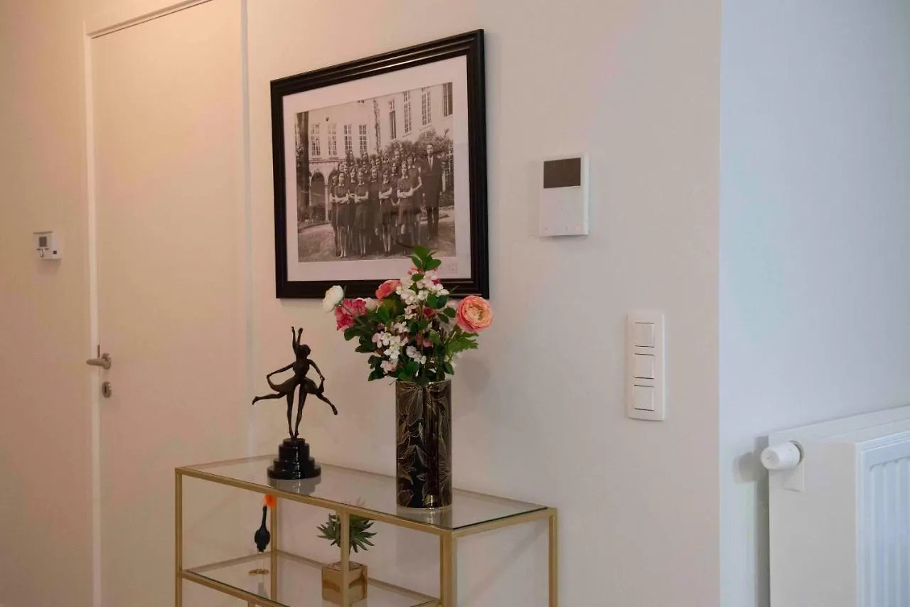 Cityantwerp Een Oase Van Rust Direct Achter De Meir Apartment  Antwerp