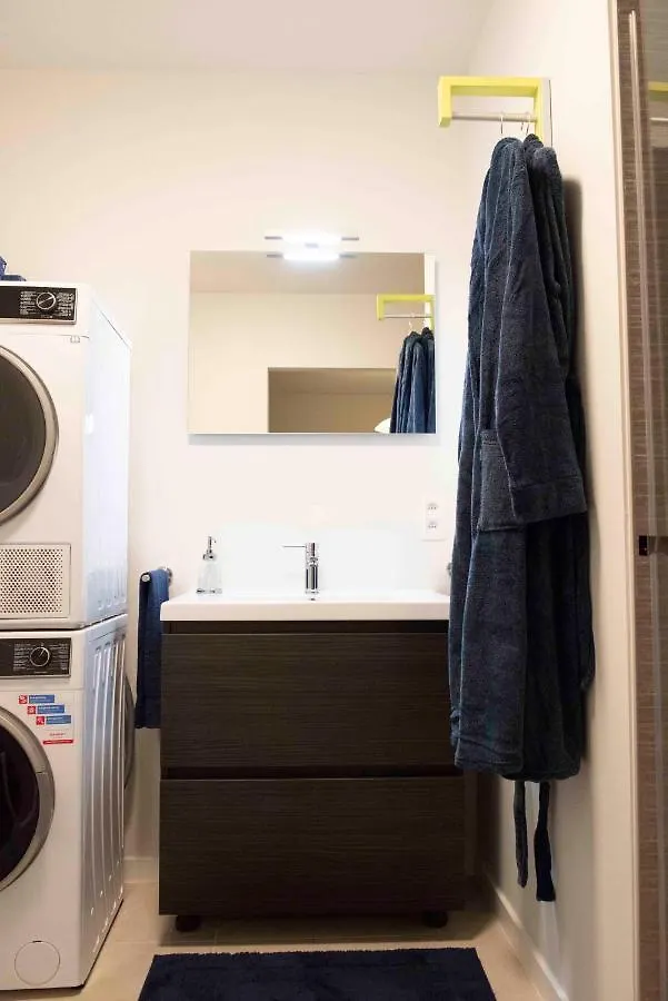 Cityantwerp Een Oase Van Rust Direct Achter De Meir Apartment
